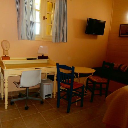 Villa Tzortzakos By Holiday Homes Mavrovoúnion المظهر الخارجي الصورة