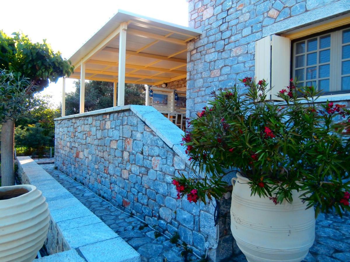 Villa Tzortzakos By Holiday Homes Mavrovoúnion المظهر الخارجي الصورة